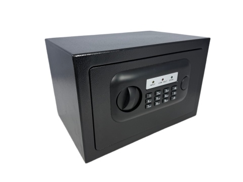 Czarny kompaktowy sejf biurowy na kod i klucz