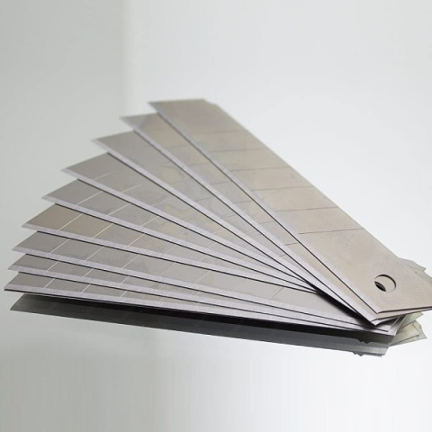 50szt. Nożyk Do Tapet 18mm Aluminiowy Łamane Ostrze